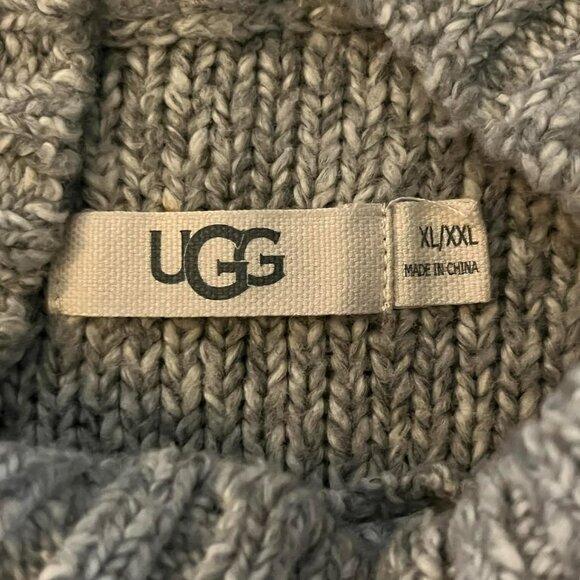 UGG Cable Knit Sweaters Cape Tie Sides Women's size XL/XXL - Picture 6 of 7